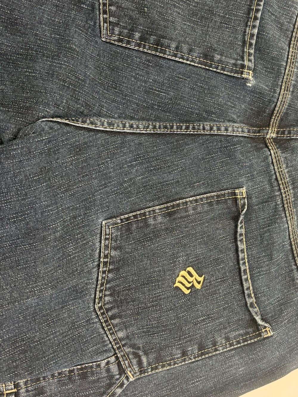 Roca wear Men's Dark Blue Denim Jeans with Contrast Stitching
